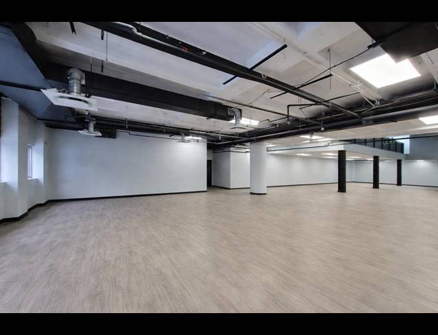 609M² RESTAURANT TO LET IN ROSEBANK